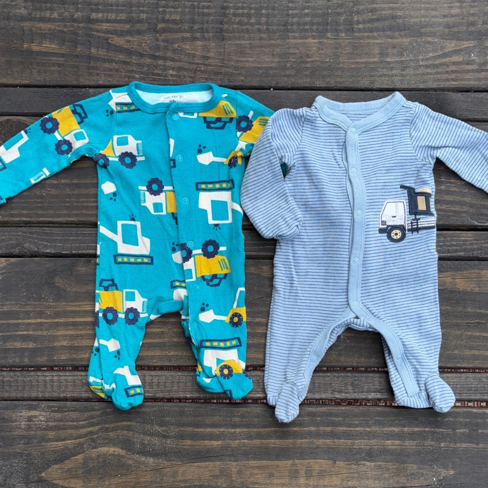 Carter’s Newborn Set